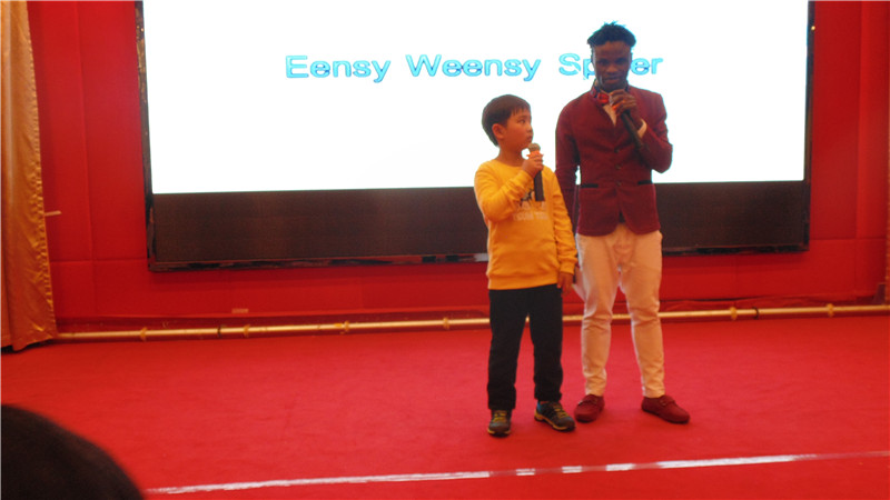 BBunion国际早教泉州中骏中心活动花絮：2015年圣诞嘉年华