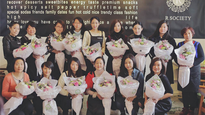 BBunion国际早教宜兴中心活动花絮：“指尖上的艺术”花艺沙龙圆满落幕