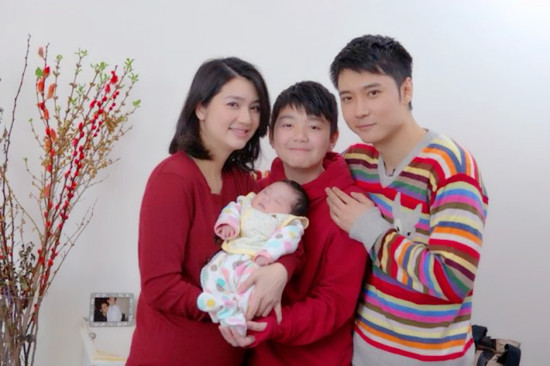 洪欣幸福的一家