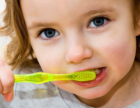 牙齿义诊 牙齿义诊